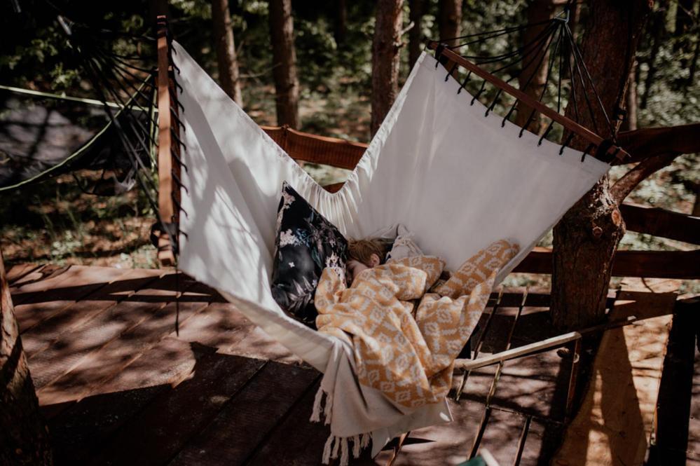 Jurty Z Widokiem, Prywatna Balia- Dzikolas Glamping Krasnobrod Exterior photo